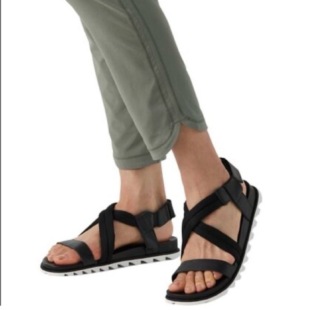 Sorel Black and White Sporty Strappy Women's Sandals